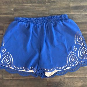 Dress up or down summer shorts !
